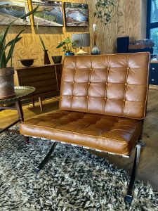 leather barcelona chair